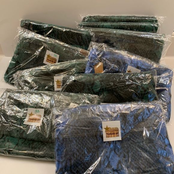 Fur Soft Plush Python Crossbody/Clutch- Style 2 Green/Blk - Picture 10 of 11